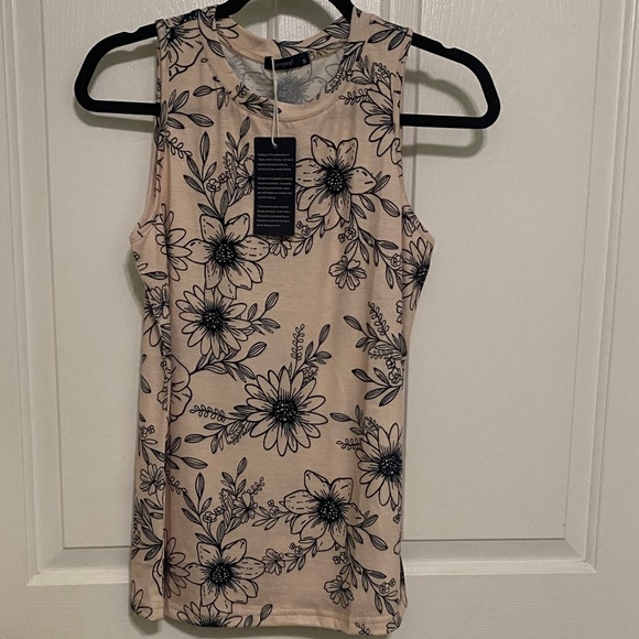 Floral Sleeveless Tank Top - Beige and Black - Picture 1 of 6